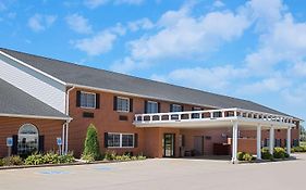 Super 8 By Wyndham New Hampton